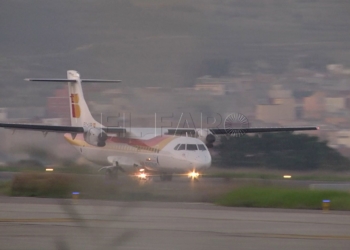 avion Air Nostrum se lleva el contrato de la OSP de vuelos con Almería, Granada y Sevilla