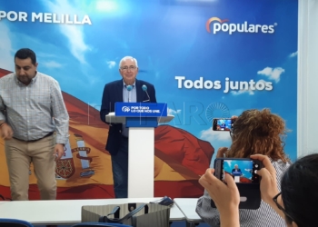 imbroda Imbroda acusa al Gobierno de hacer peligrar 160 trabajos en los medios
