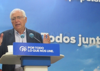 pp Imbroda: “El PSOE quiere sacar a Franco para dividir el centro derecha”