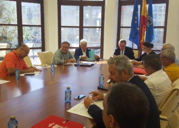 reunion grupo trabajo contratacion publica La Ciudad evalúa las contrataciones públicas con los empresarios y sindicatos