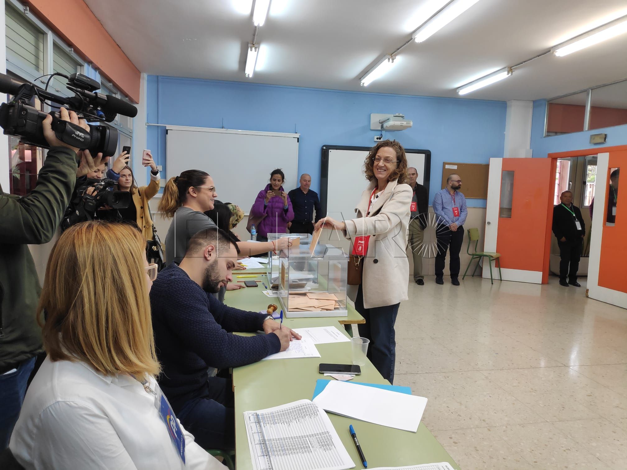 Rojas afirma que con la indiferencia no se hace nada y con el voto se construye el país