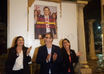 pegada carteles cs generales Cs arranca la campaña como opción al bipartidismo