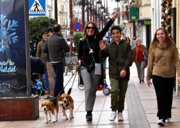 Descubrimos cuáles son los regalos navideños con más tendencia de este año Los comercios de Melilla ya empiezan a notar las compras navideñas