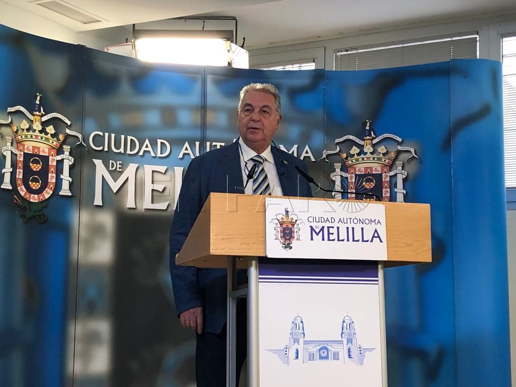 Delgado Aboy pide que más cooperación entre la Asamblea de Melilla y la Delegación del Gobierno en la crisis económica existente