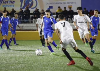 El CD Infobox levanta la Copa tras abonarse a las tandas de penaltis