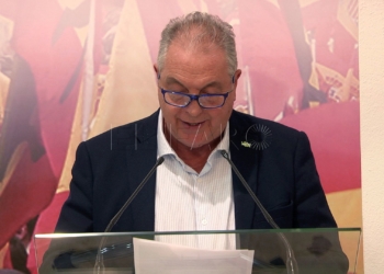 MINIATURA VOX Vox: “El Gobierno Socialista está jugando con el futuro de nuestros estudiantes”
