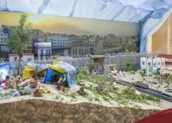 belen2 El Nacimiento a pocos metros de la valla, en el Gugurú