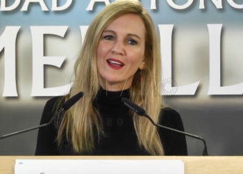 Elena Fernández Treviño en una rueda de prensa Fernández Treviño anuncia la creación de la Unidad de Igualdad