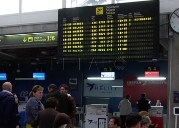 pantalla aeropuerto ciudad CCOO afirma que únicamente una OSP hará efectiva la bonificación del 75%