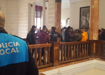 9 1 La Policía Local indignada, la CAM deja en el aire la mejorar de las condiciones