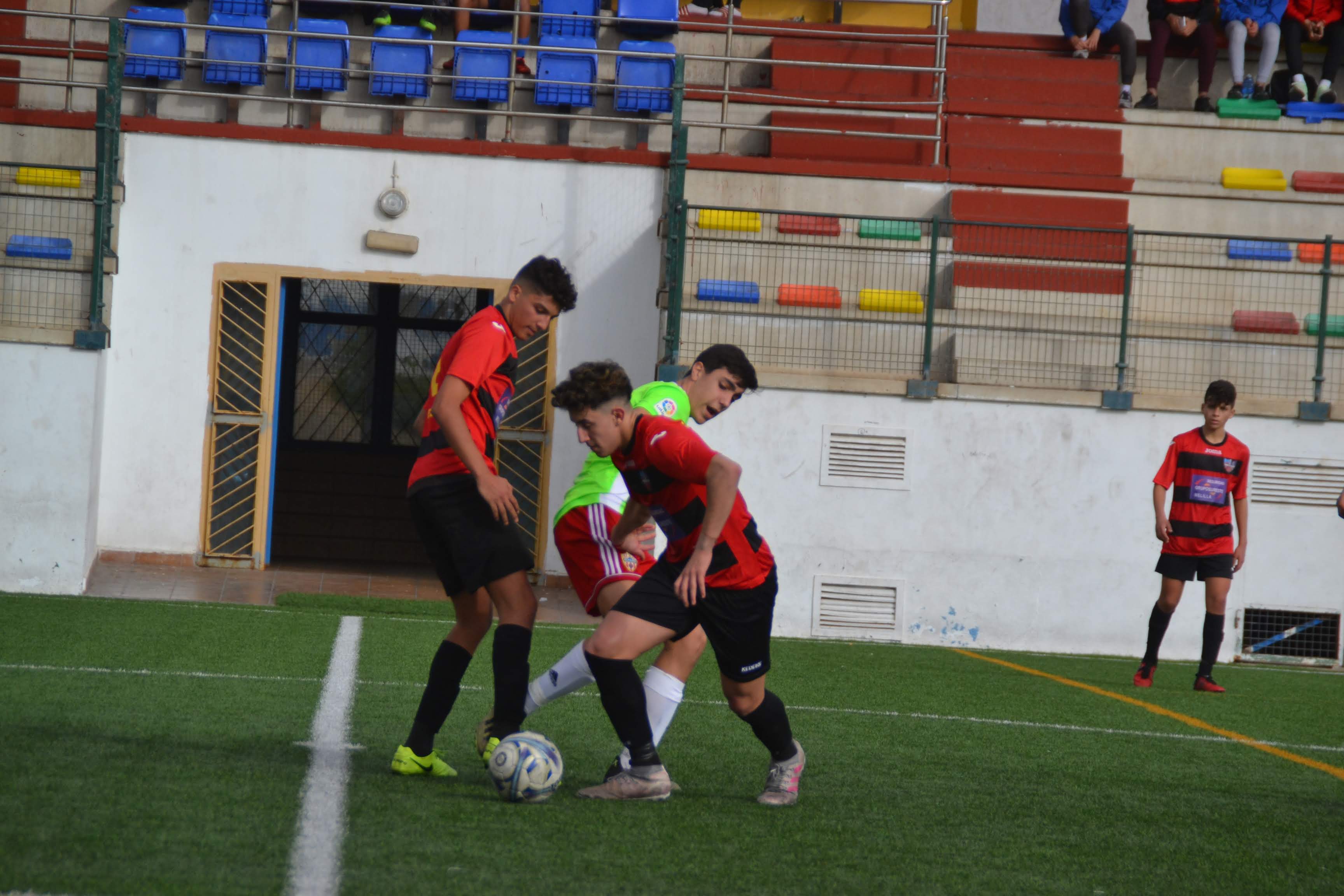 La liga juvenil local tiene mucho en juego