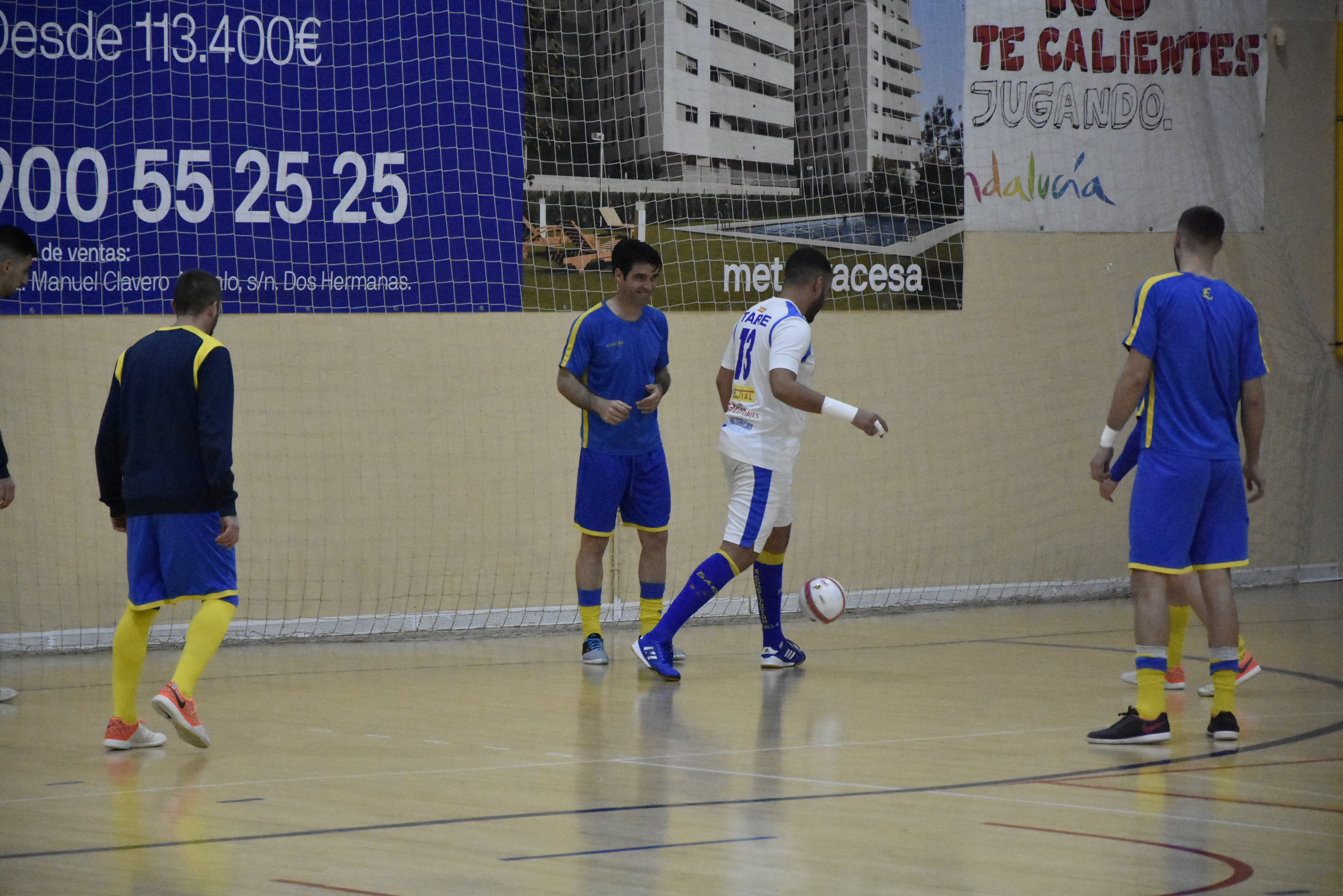 El Constitución pierde un partido igualado en Sevilla