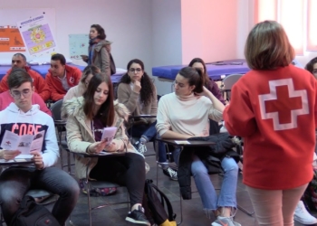 los estudiantes de enfermeria visitan la cruz roja para conocer el trabajo de sus enfermeros y voluntarios Los estudiantes de Enfermería visitan la Cruz Roja para conocer el trabajo de sus enfermeros y voluntarios