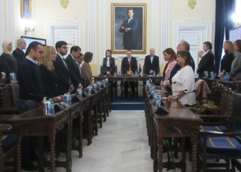 pleno debate ciudad El presidente de la Ciudad aclara que Imbroda, Acedo y Marín cobran más que él