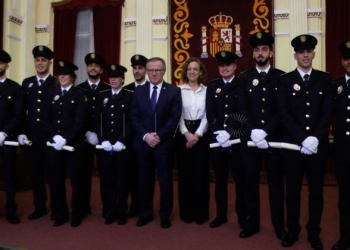 Diez nuevos agentes se incorporan a la Policía Local de Melilla “El deber de servir con compromiso”: Diez nuevos agentes en la Policía Local