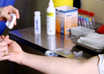 Educación recomienda no viajar a zonas de contagio del coronavirus 1 Los contagios de covid y la presión hospitalaria siguen al alza en Melilla