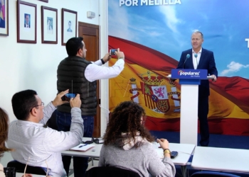El PP defiende ahora la entrada en territorio aduanero “porque es cuando toca” El PP defiende la entrada en territorio aduanero “porque es ahora cuando toca”