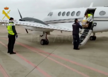 guardia civil aeropuerto La Guardia Civil opera en el aeropuerto y el puerto para garantizar su funcionamiento