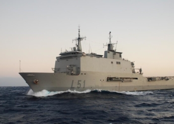 armada buque de asalto anfibio galicia 01 1 El buque 'Galicia' llegará el jueves a Melilla