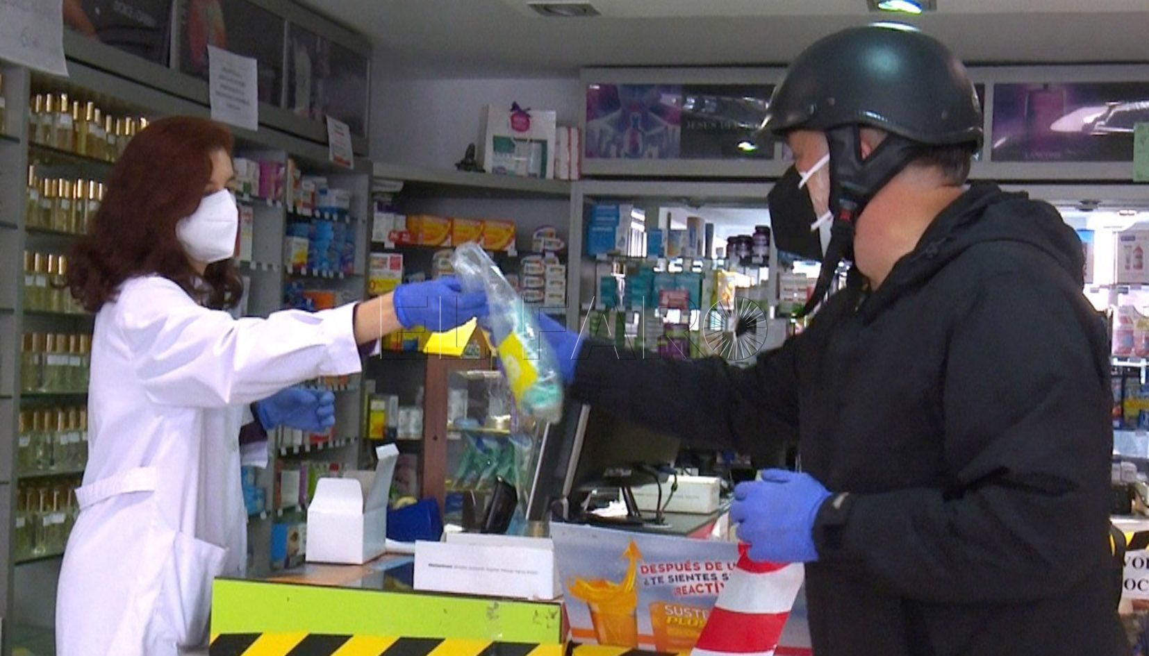 mascarillas La regla de las tres ‘m’: lavarse las manos, ponerse mascarilla y distanciarse dos metros
