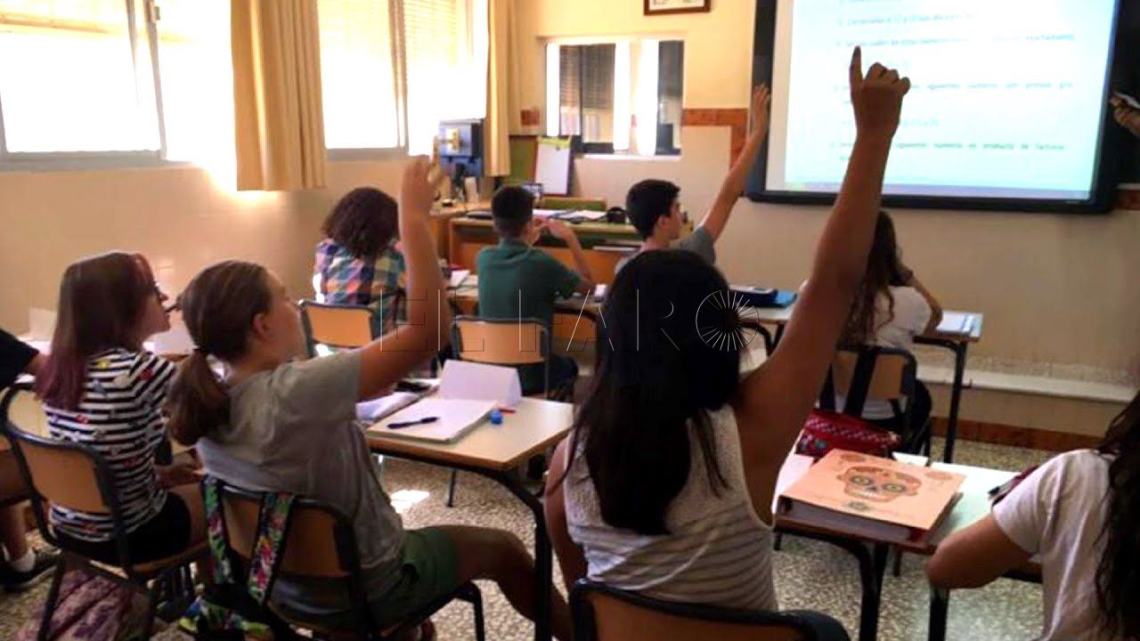 rojas llevara a consejo de gobierno la reanudacion del proceso de las becas de la eso Rojas llevará a Consejo de Gobierno la reanudación del proceso de las becas de la ESO