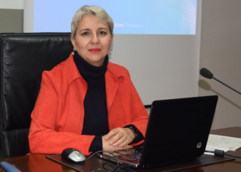 rosa lopez Empleo reconoce que los datos del paro no son reales al no poder incluirse los más de 600 ERTE presentados