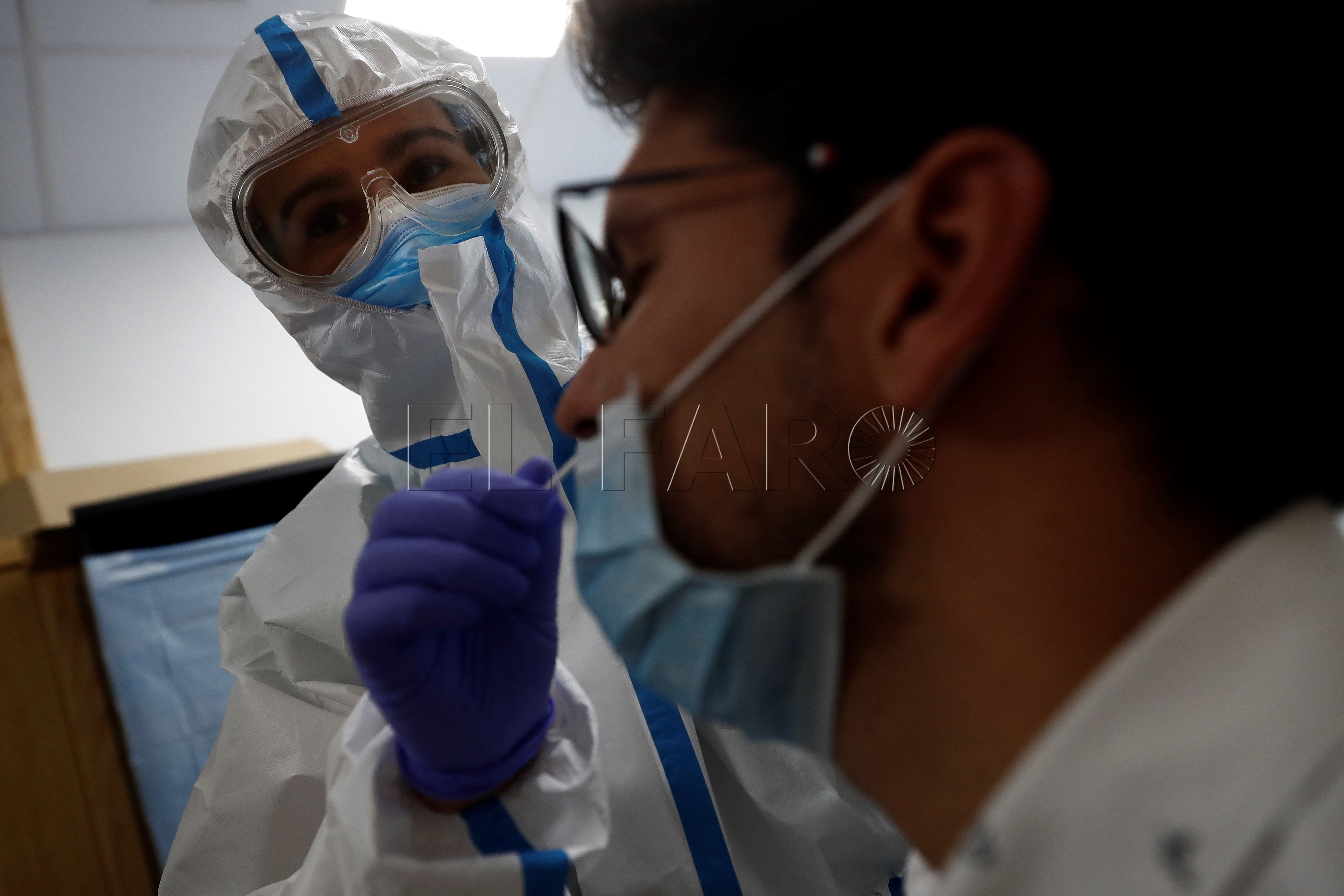 test prueba pcr coronavirus covid La Justicia confirma que las PCR a trabajadores de residencias no son obligatorias