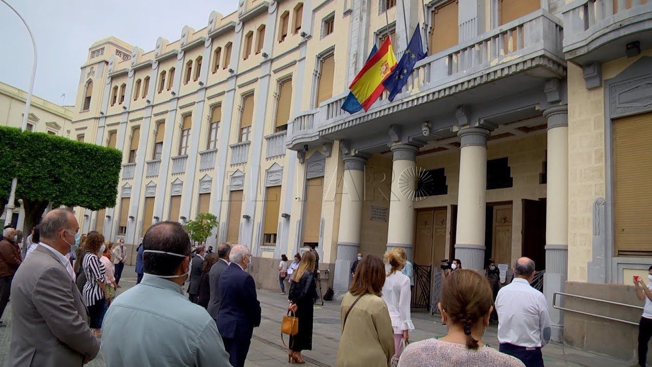banderas a media asta y luto oficial en melilla por la victimas del covid 19 Banderas a media asta y luto oficial en Melilla por la víctimas del COVID-19