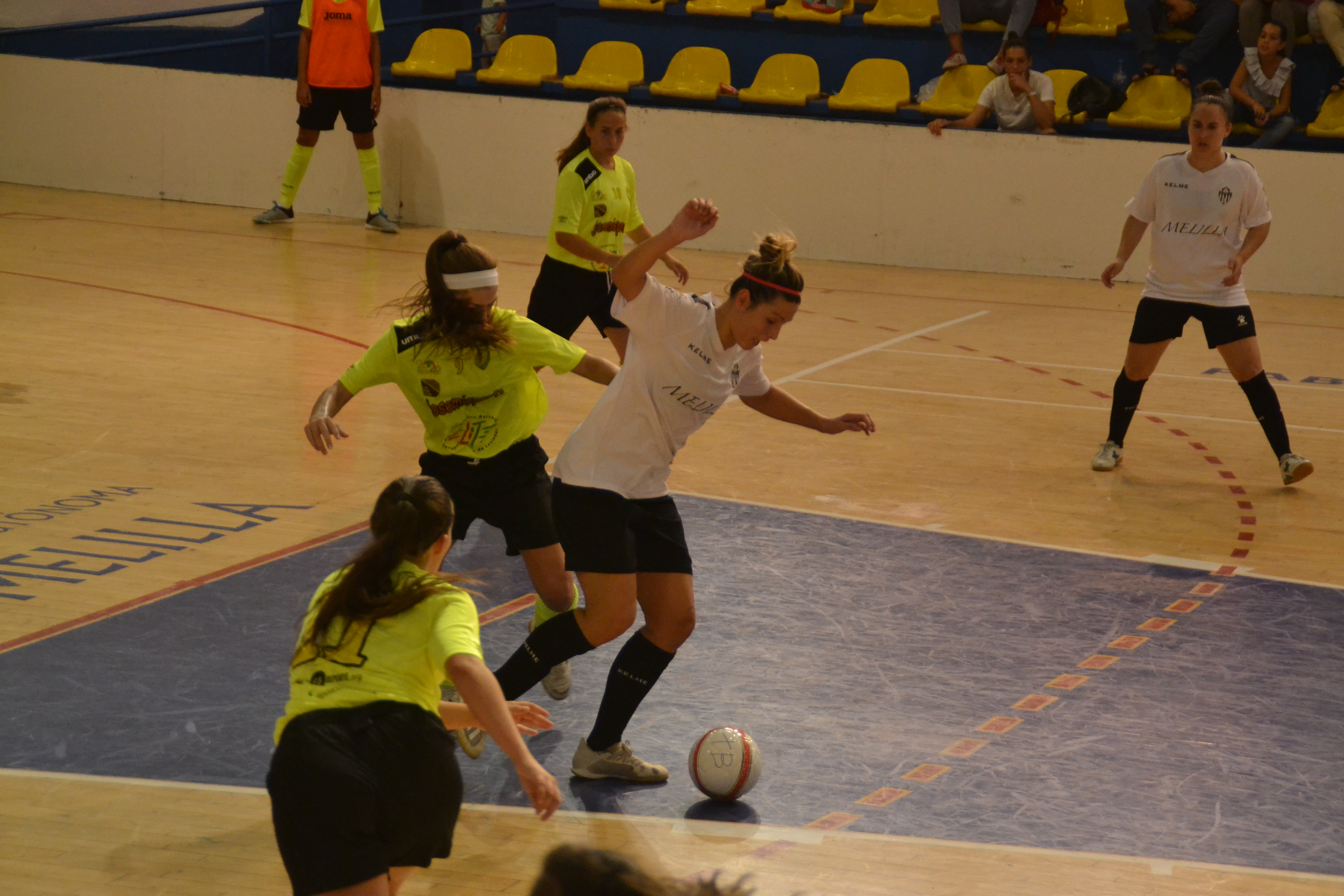 La fase 3 deja entrenar en grupos de hasta 20