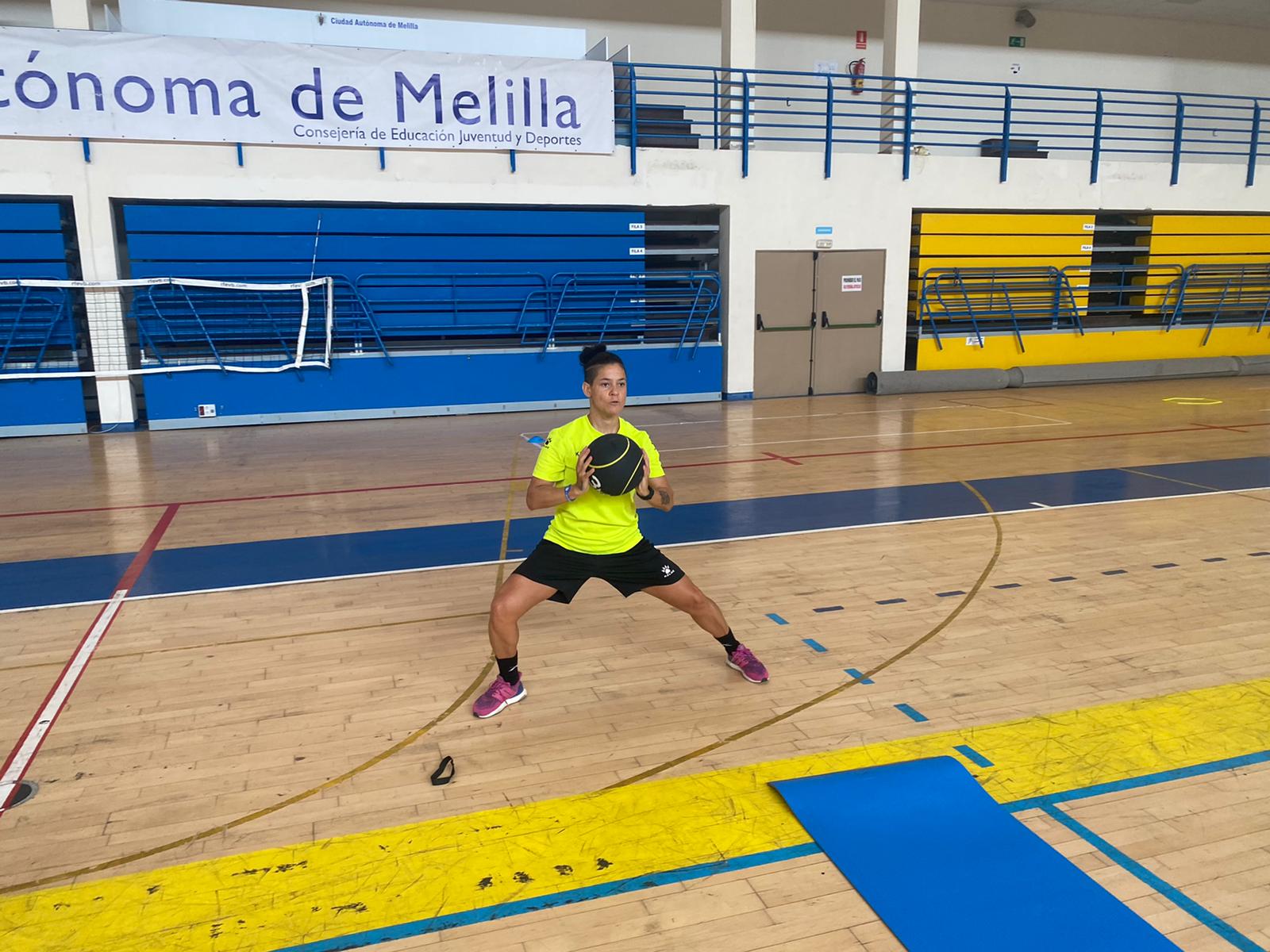 La plantilla del Torreblanca se viste de corto tras tres semanas