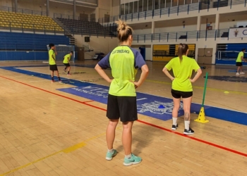 La plantilla del Torreblanca se vuelve a vestir de corto tras el fin de semana de descanso