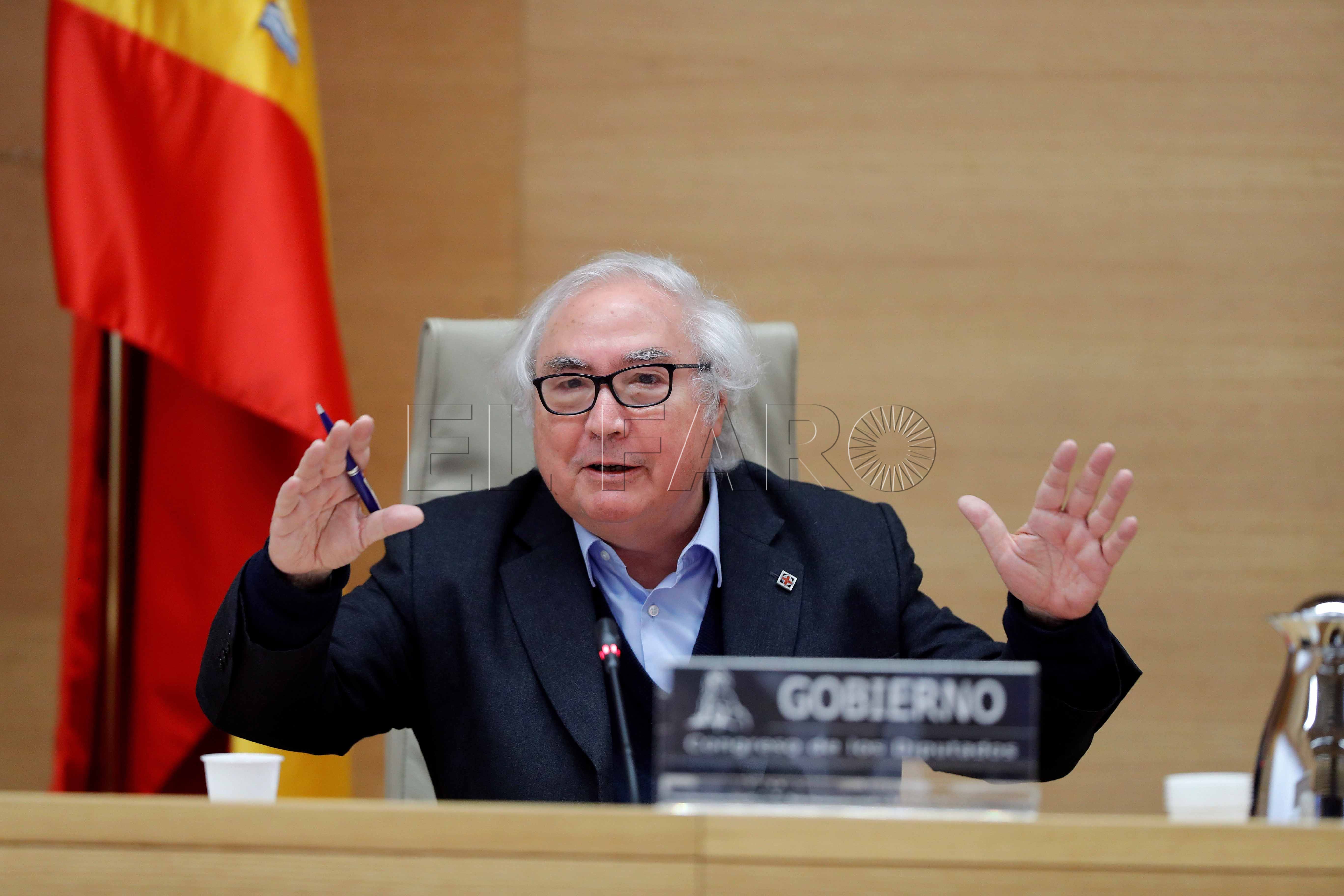 El Gobierno propone alternar docencia presencial y ‘online’ el próximo curso en las universidades