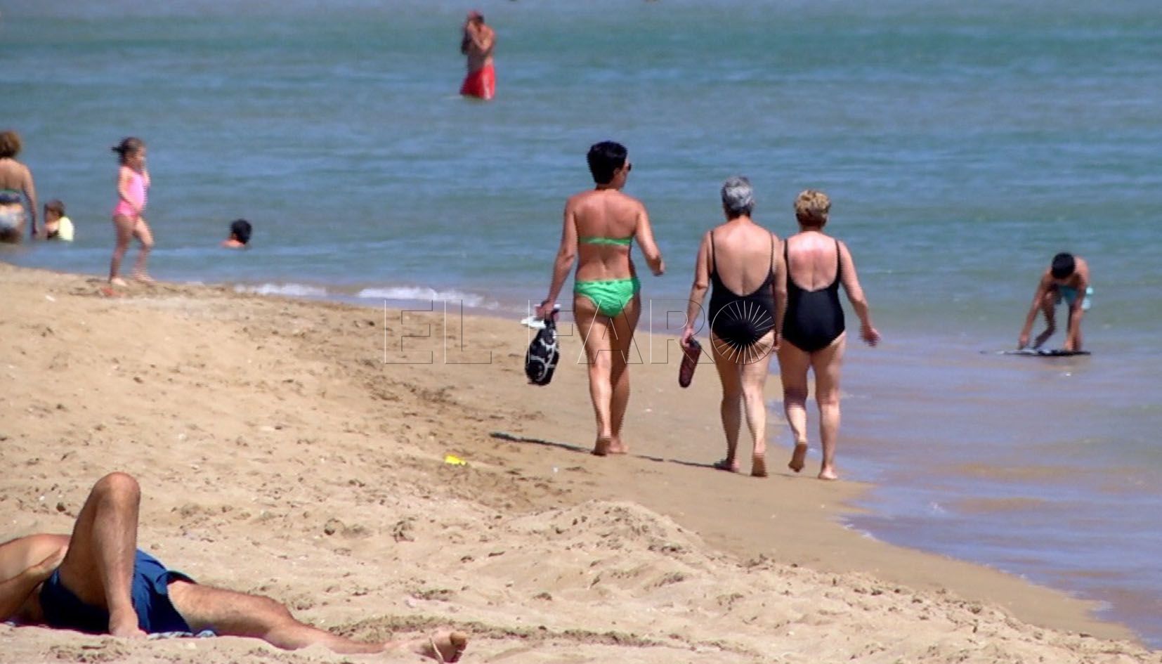 playa web Las playas se cierran la noche de San Juan para evitar aglomeraciones