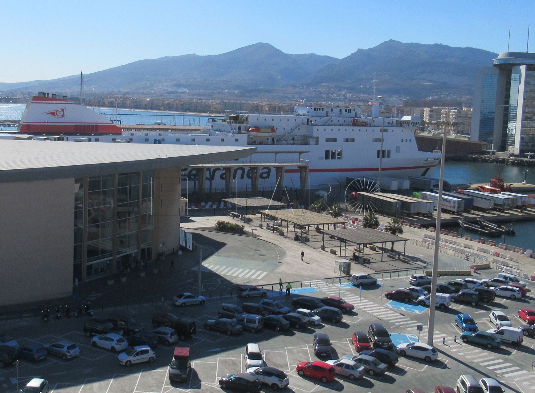 trasmediterranea barco puerto Melilla pierde tres barcos y sufre un recorte de rotaciones del 63% en 3 años