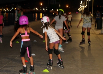 IMG 1651 Exitosa jornada de patinaje de la Escuela melillense con una alta participación