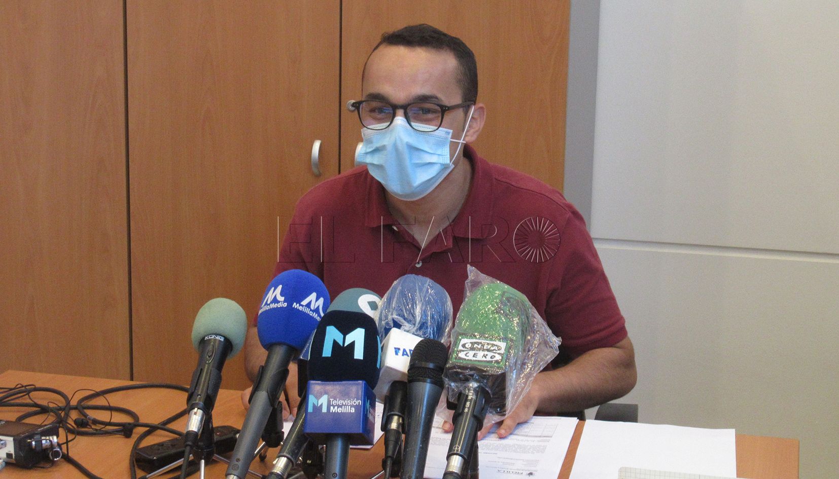 ahmed web Ahmed niega duplicidad de ayudas: dice que Distritos llega a donde no puede Servicios Sociales