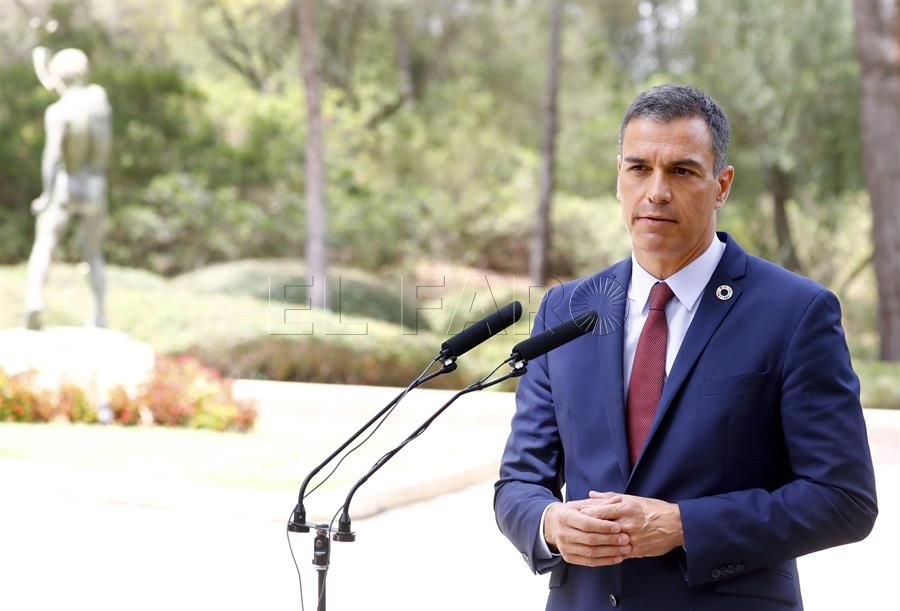 WEB SÁNCHEZ Sánchez reafirma su compromiso con las bonificaciones del transporte