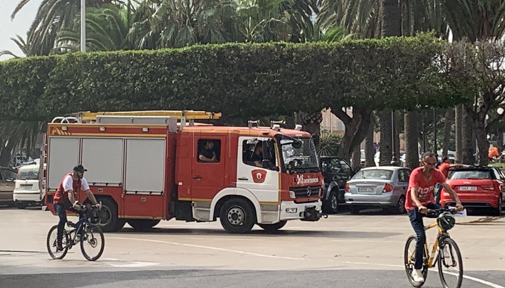 bombero palacio quejas Melilla saca 29 plazas de funcionario de carrera, 14 de personal laboral y 6 de promoción interna