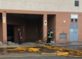 incendio1 Desalojan un edificio tras un incendio en un garaje de la urbanización de LoGüeno