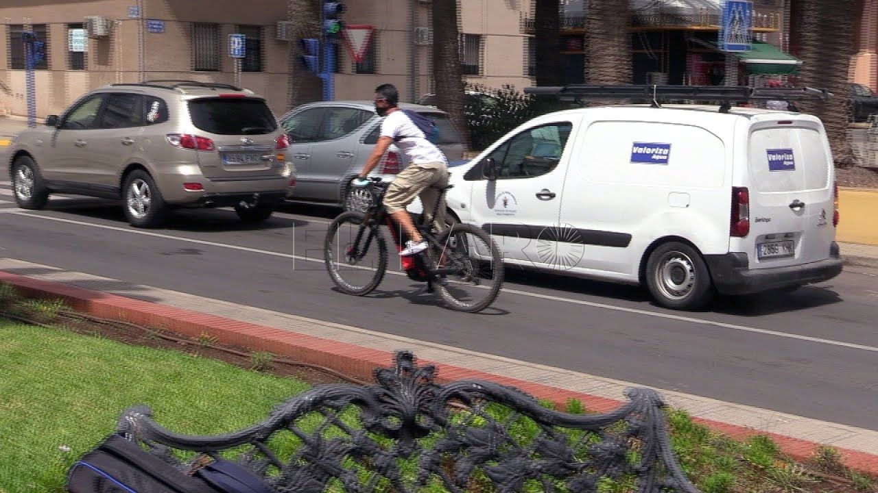 melilla con bici senala los errores de la ciclocalle Melilla Con Bici señala los errores de la ciclocalle