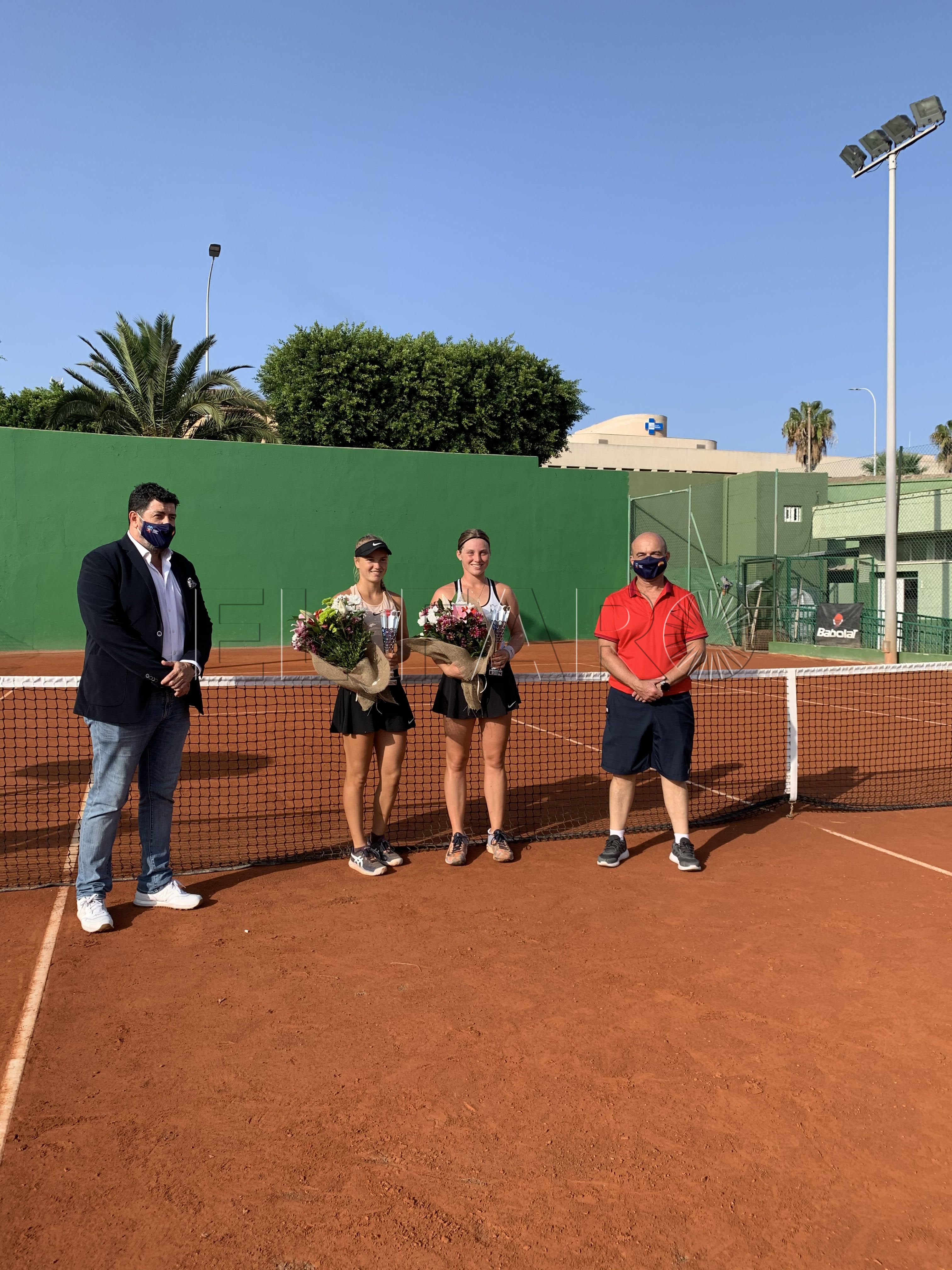 21D 1 1 Ivonne Cavallé-Reimers y Ángela Fita se proclamaron campeonas de Dobles