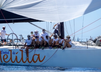 EhJZo4PXYAAF aW Buen día local en la Málaga Sailling Cup