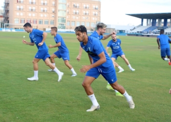IMG 6857 La primera plantilla de la UD Melilla inicia el trabajo de su pretemporada