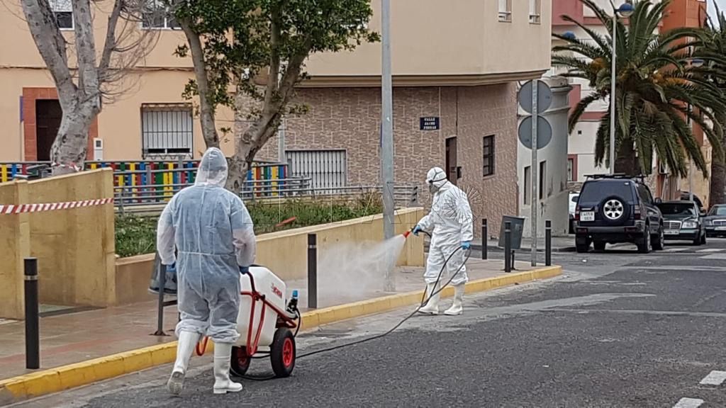 desinfeccion calles Medio Ambiente reforzará las desinfecciones en los barrios y parques infantiles