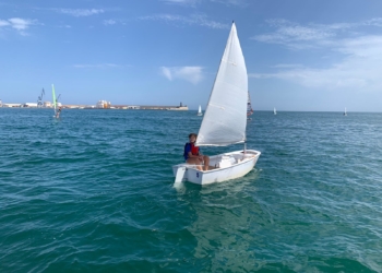 entrenamiento Sábado8 La flota de vela ligera vuelve al mar después de las actividades de verano