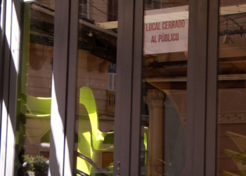 well 5 Gobierno kafkiano