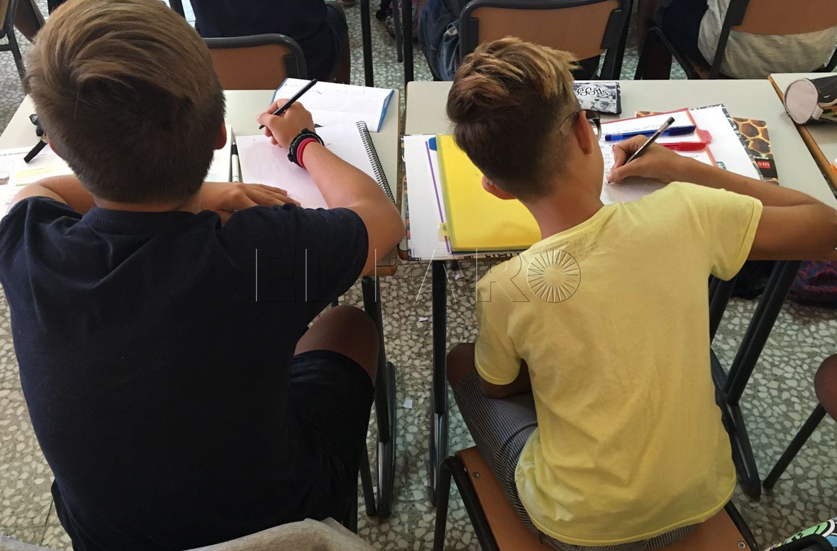 Los sindicatos defienden la presencialidad, pero con garantías para docentes y alumnos