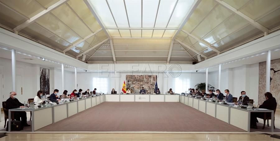 Gobierno El plan del Gobierno para Navidad: reuniones de hasta 6 personas y hasta la 01:00 horas