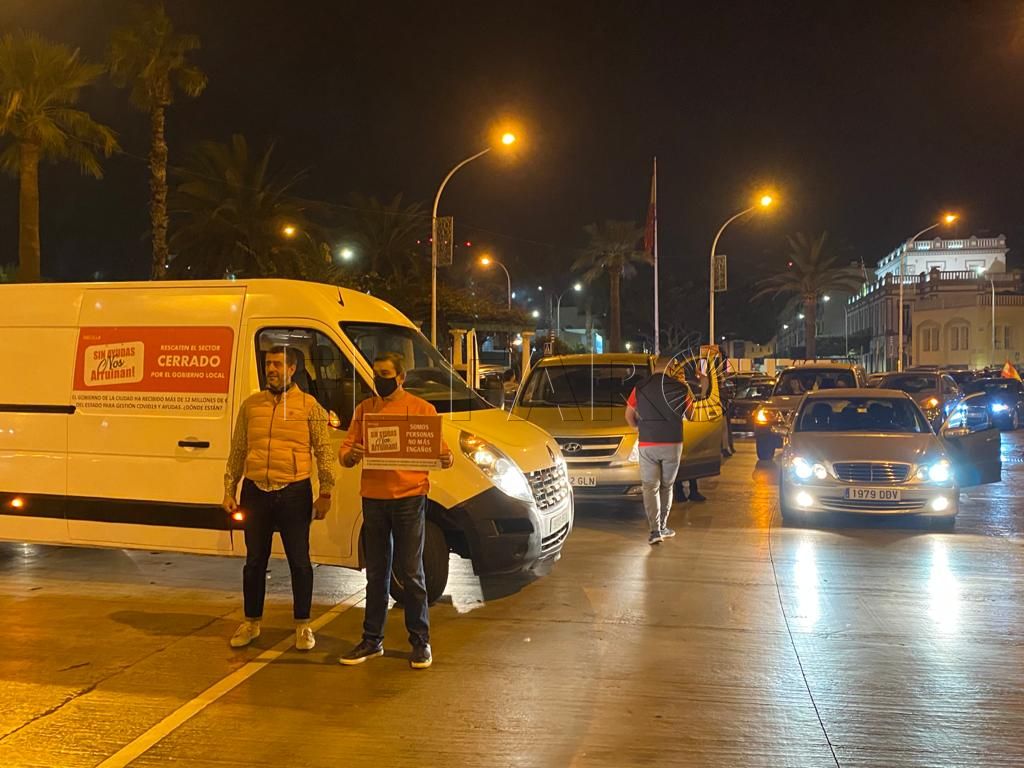 protesta hosteleria Los hosteleros reivindican que les permitan trabajar