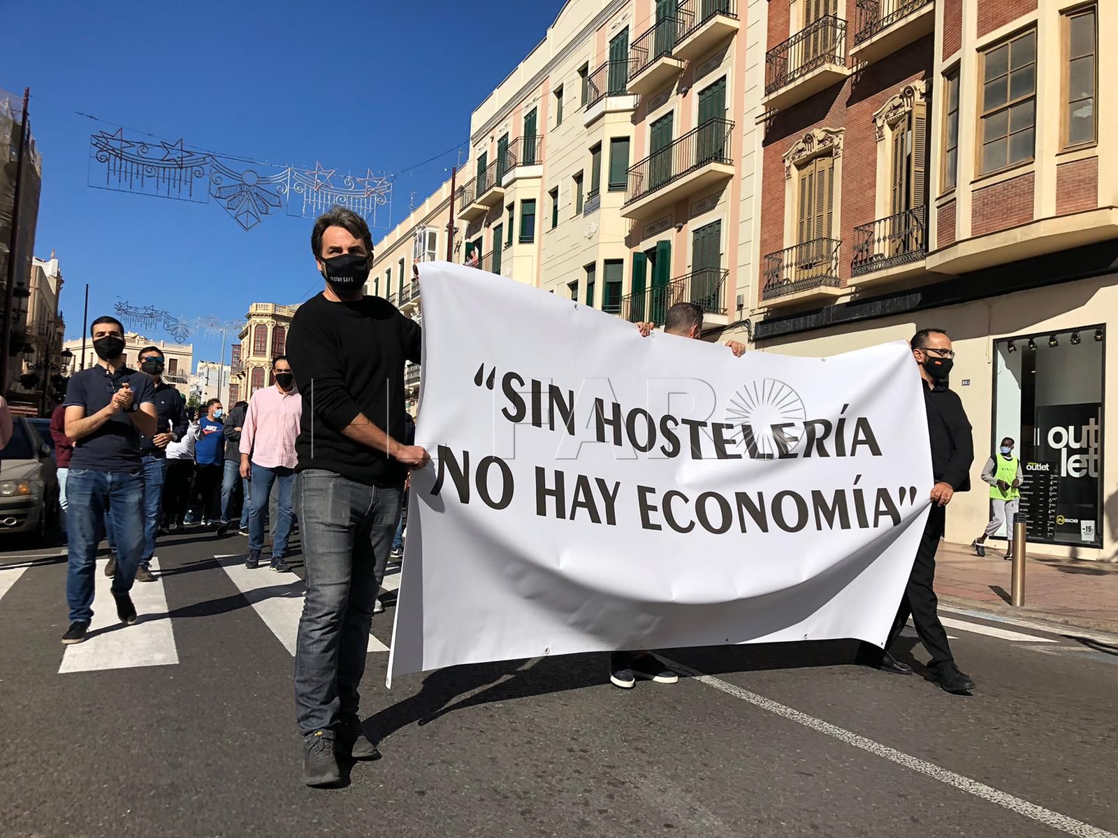 sector hostelería El lunes comienza la desescalada en la Hostelería: los locales podrán abrir pero con limitaciones